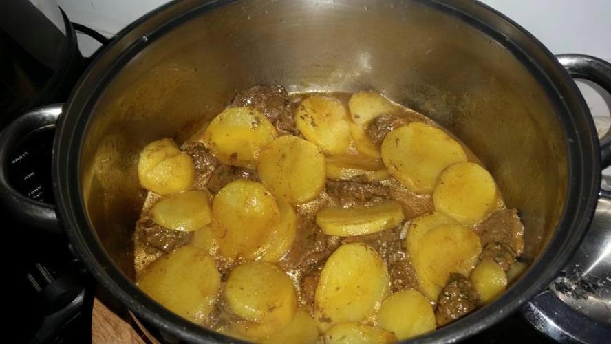 סופריטו:תפוחי אדמה וקציצות