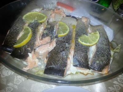 דג סלמון אפוי בתנור 
