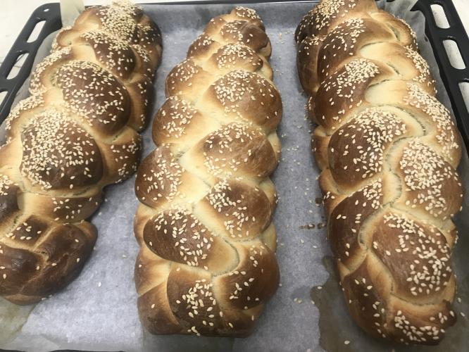 לחם בית / לחמניות