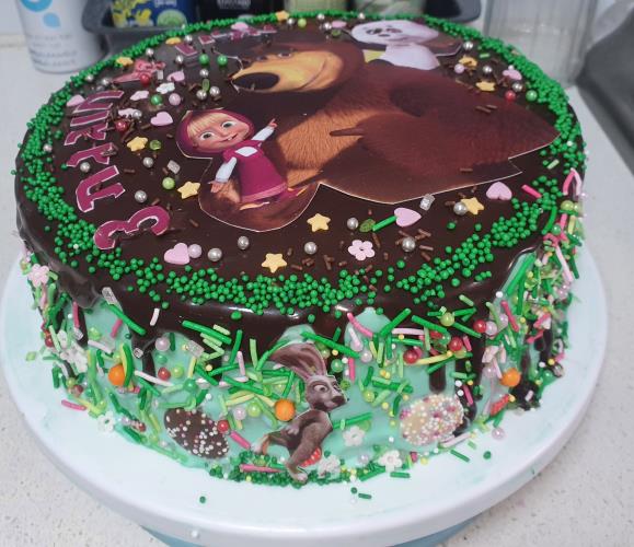 עוגת יום הולדת משה והדב🐻
