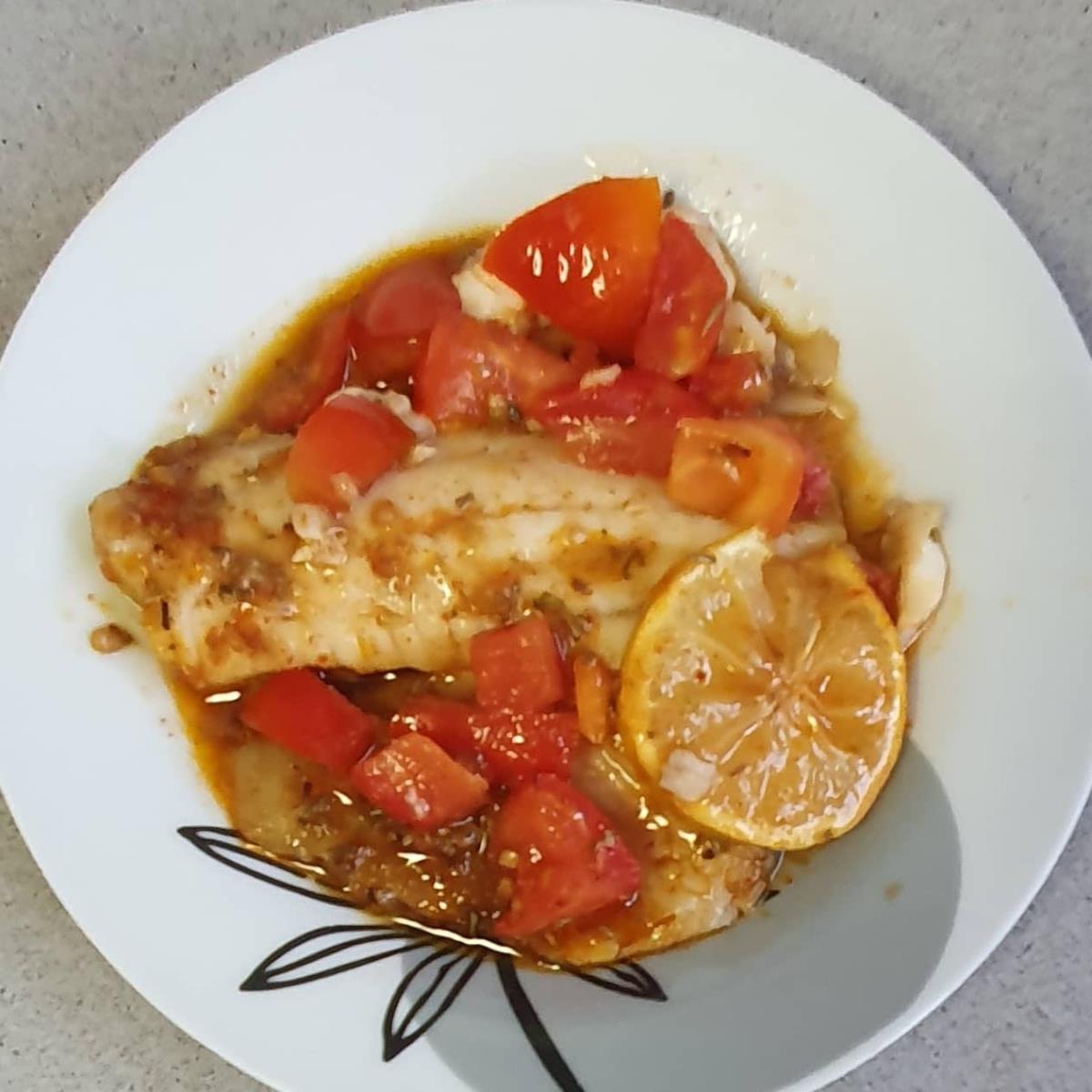 דגים עגבניות ולימון נתנור