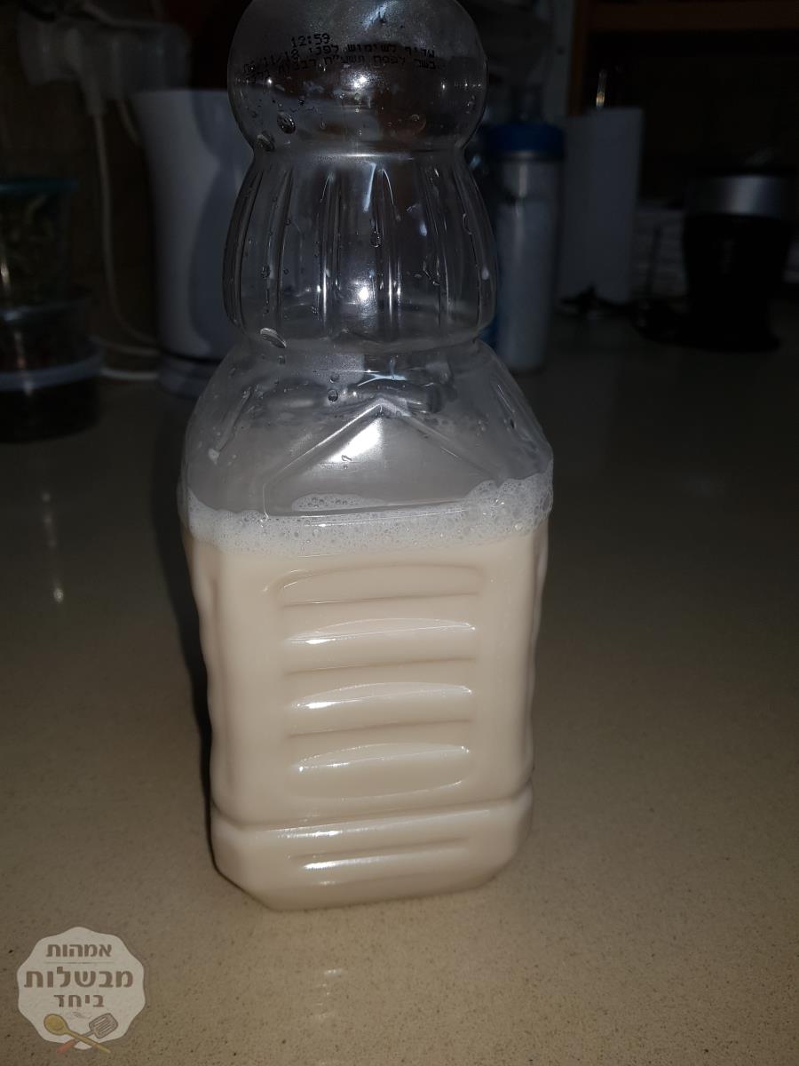 חלב שקדים