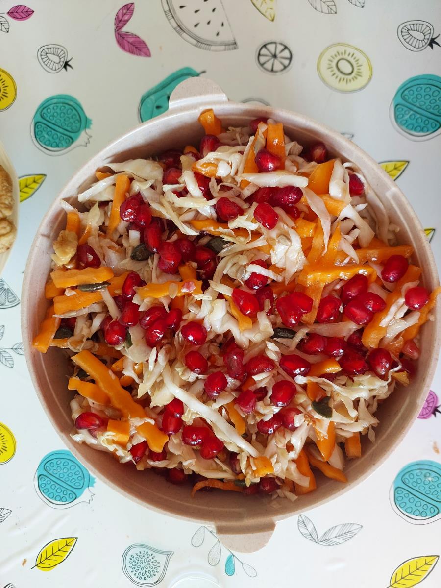 סלט רימונים