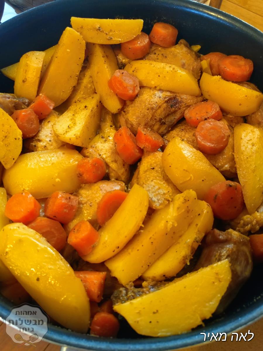 תבשיל עוף צהוב עם תפוחי אדמה ללקק ת'אצבעות!!! של סבתא לאה