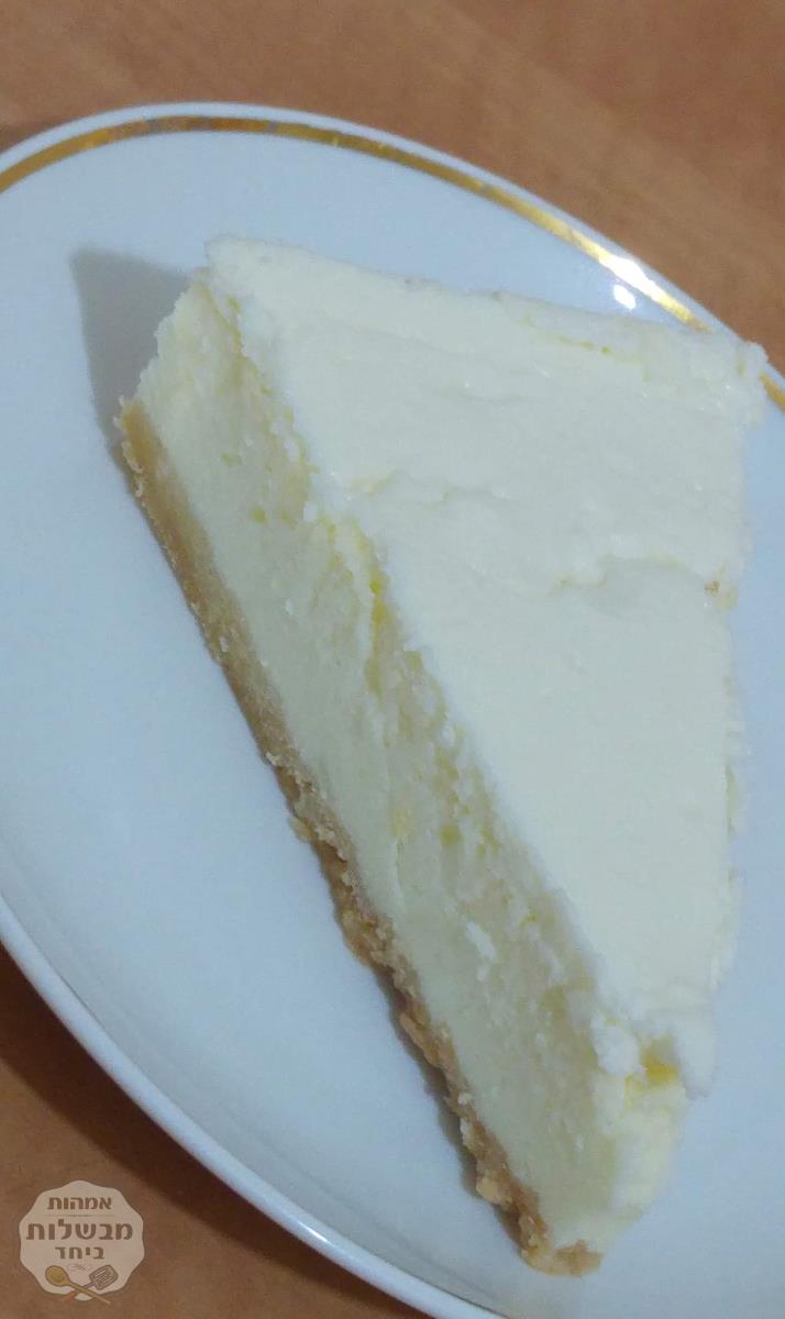 עוגת גבינה עם שוקולד לבן