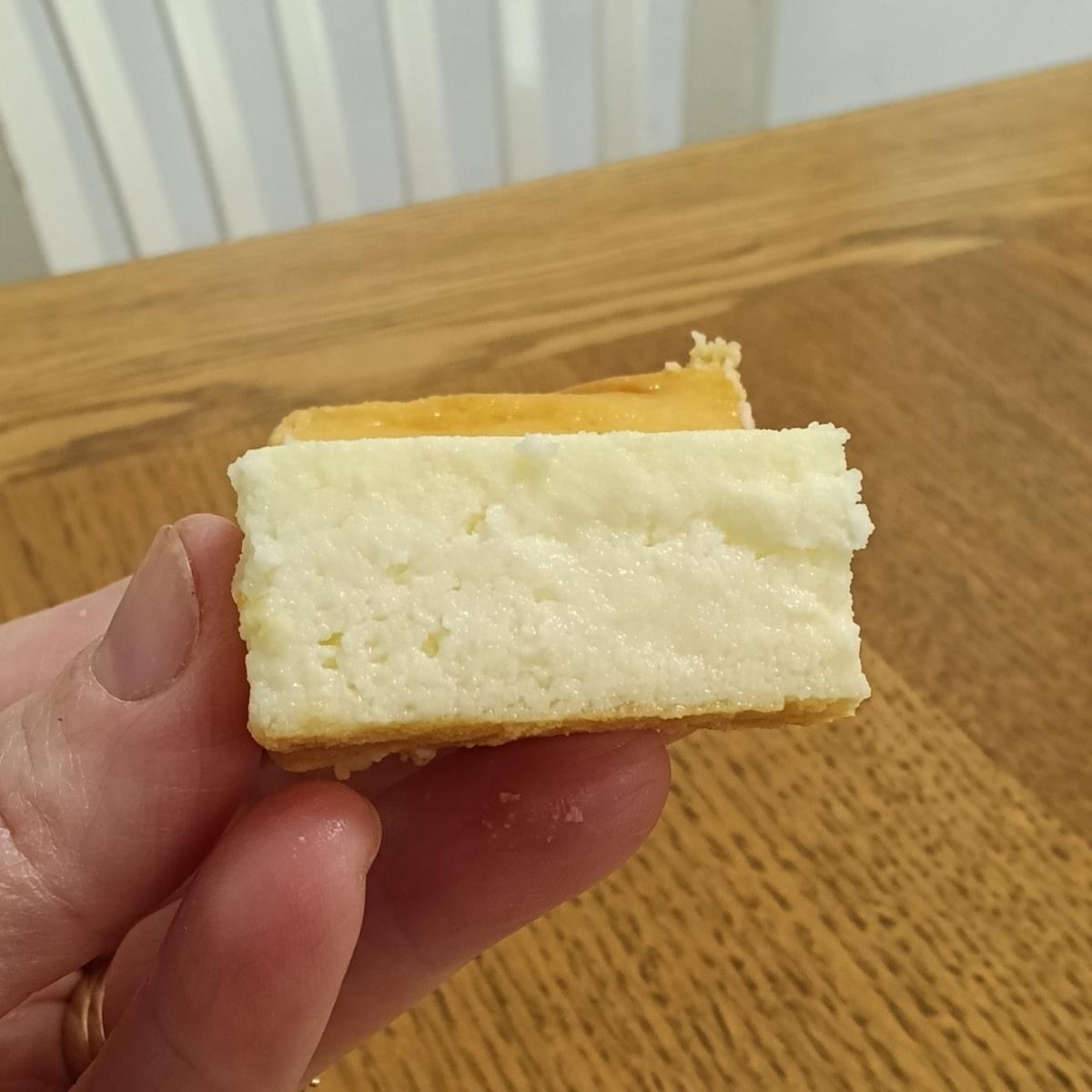 עוגת גבינה  קרמית מטריפה‏(לא גבוהה‏)