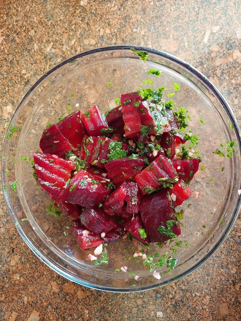 סלט סלק אדום