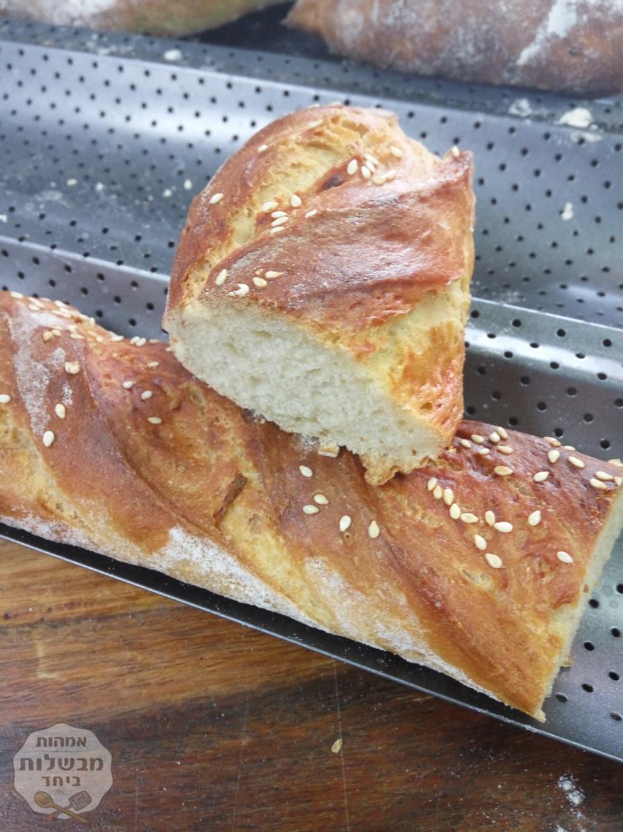 לחם עם בצל ושום 