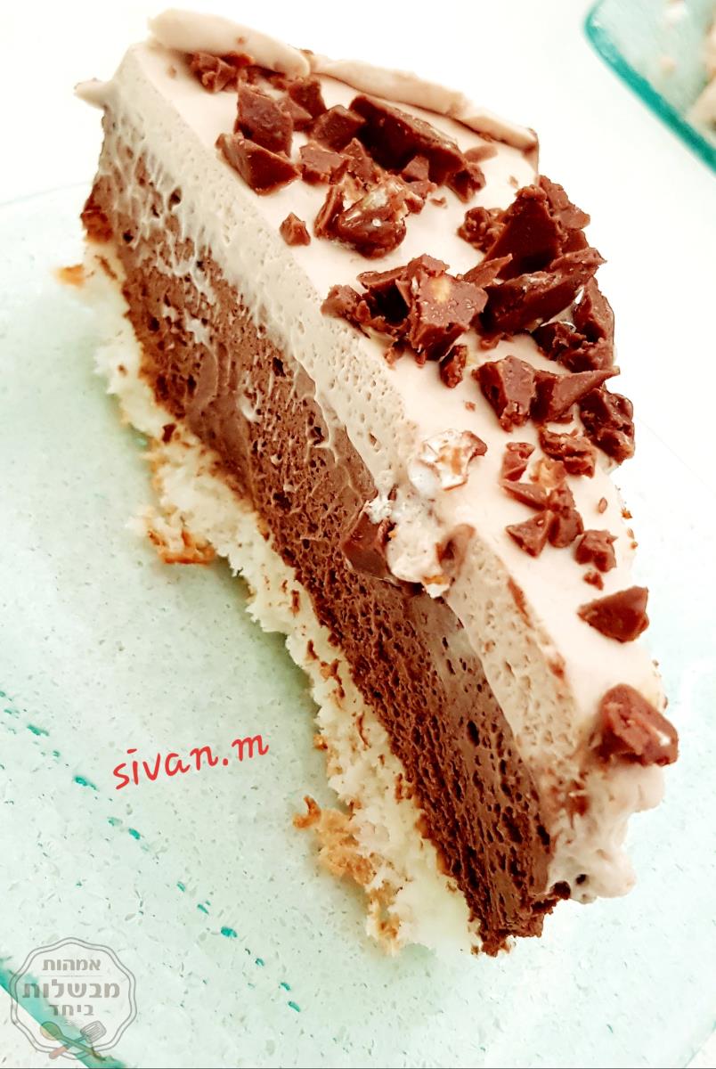 עוגת מוס שוקולד מריר יולו ושוקלד לבן 