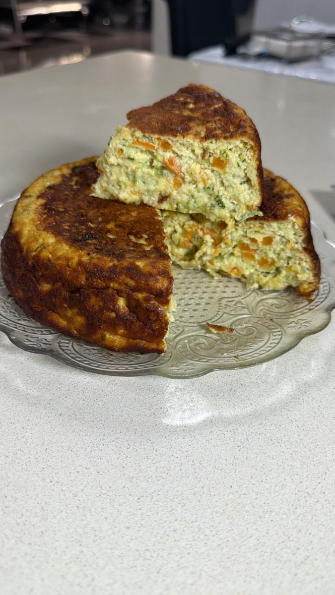 פשטידת קישואים ובטטה עם יוגורט