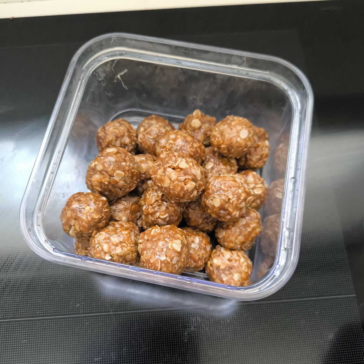 כדורי שיבולת שועל, טחינה וסילאן