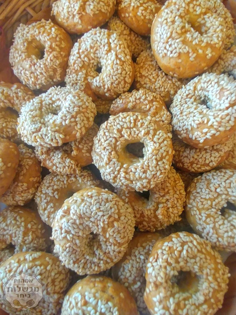 קעק שומשום לבנוני (עוגיות כעכים מלוחות) של סבתא לאה 