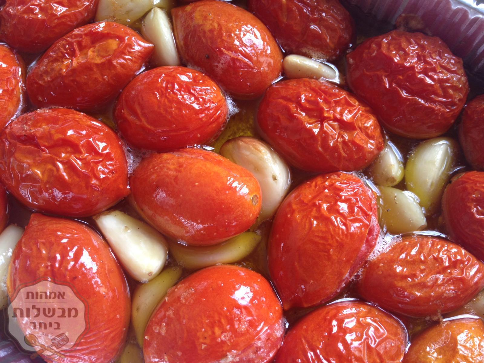 עגבניות שרי ושום בתנור