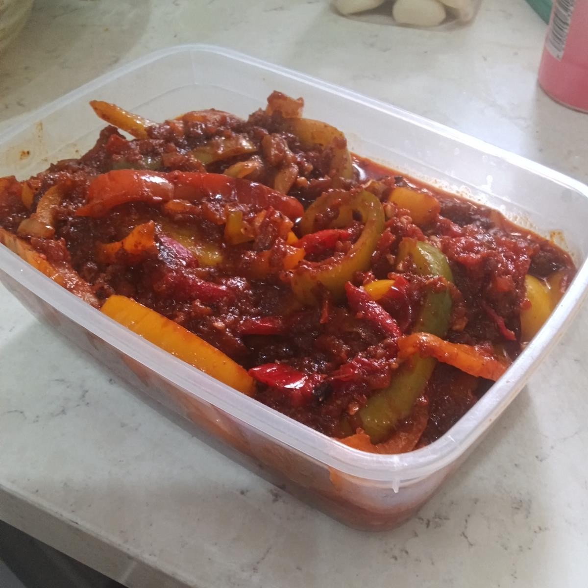 סלט פלפלים עסיסי ופיקנטי