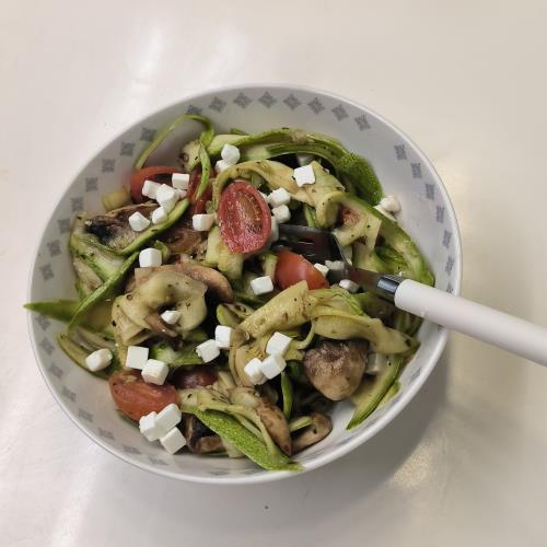 "פסטה" זוקיני