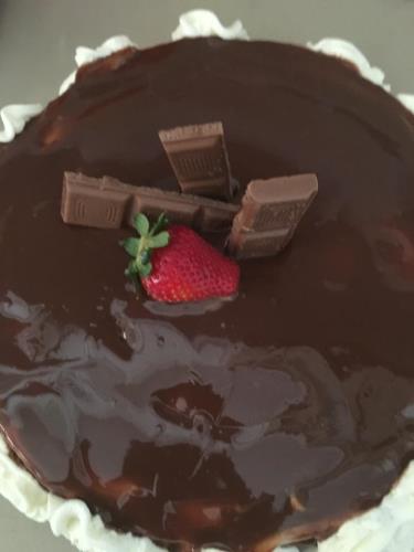 עוגת שוקולד קלה ..