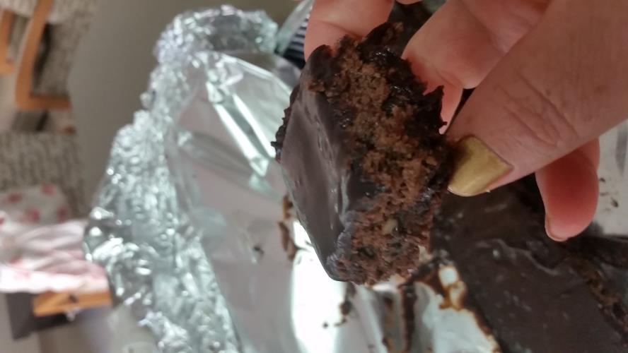 עוגת שוקולד לפסח של סבתא חוגגת 50