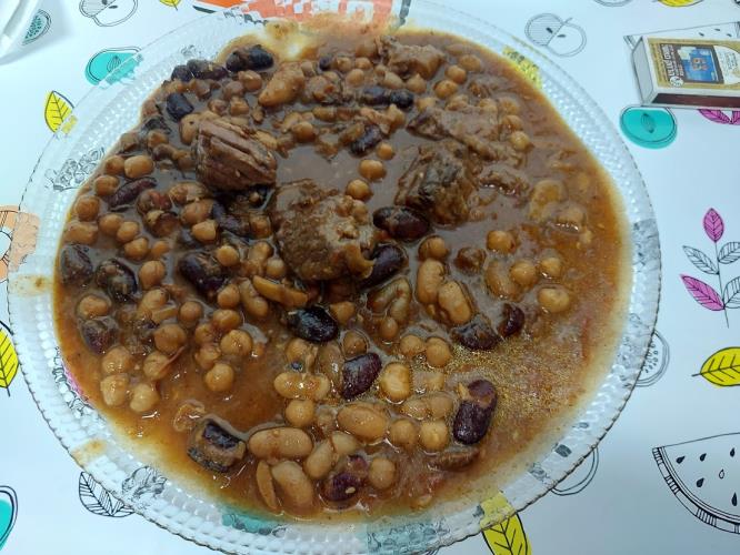 חמין שעועית