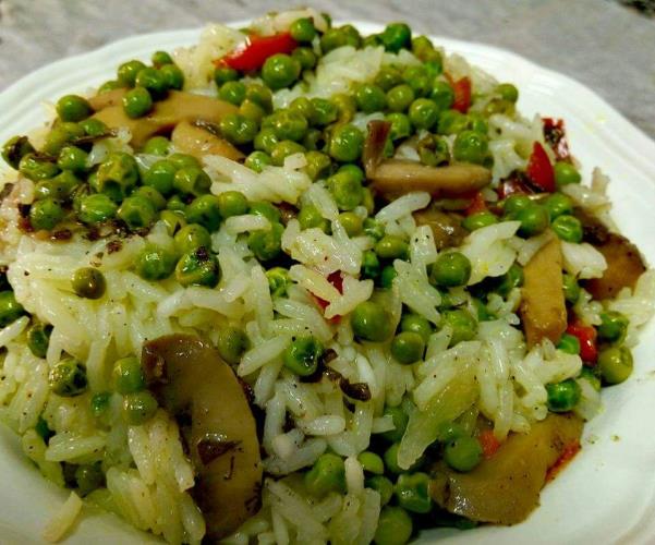 אורז עם לקט ירקות
