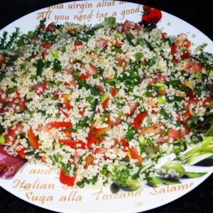 סלט טאבולה-בריא טעים וקל🍅🌱🍜