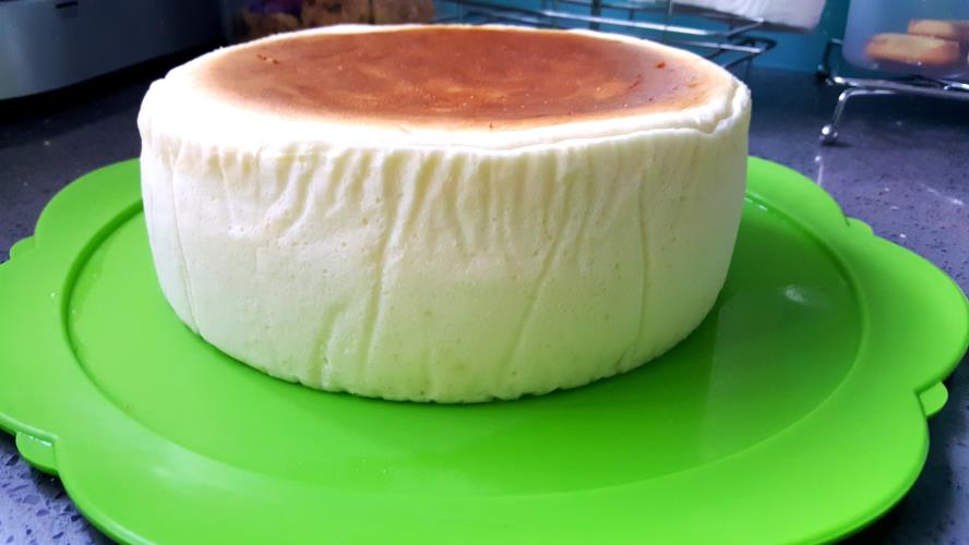 עוגת גבינה עם יוגורט