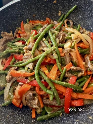 מוקפץ עם בשר בקר טעים קל ופשוט של סבתא לאה 