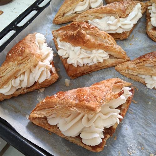 קרמשניט בורקס