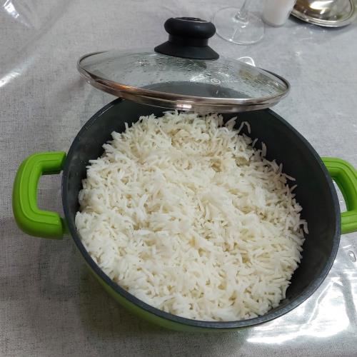 אורז לבן אחד אחד 