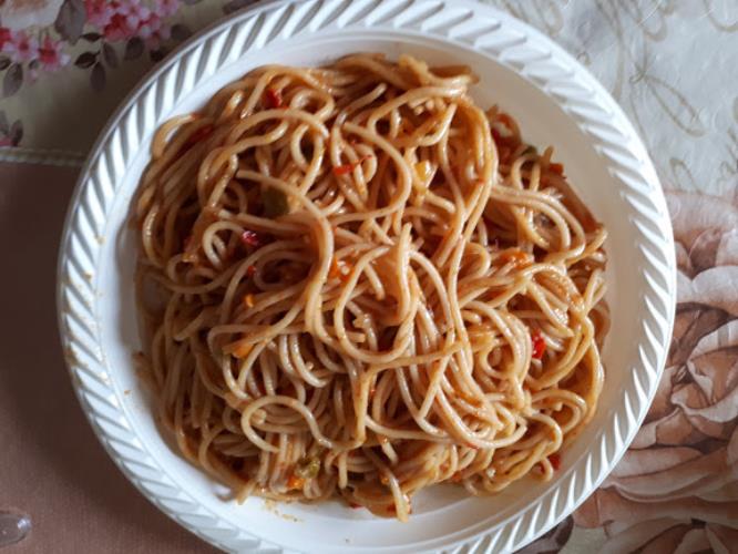 ספגטי ברוטב עם ירקות