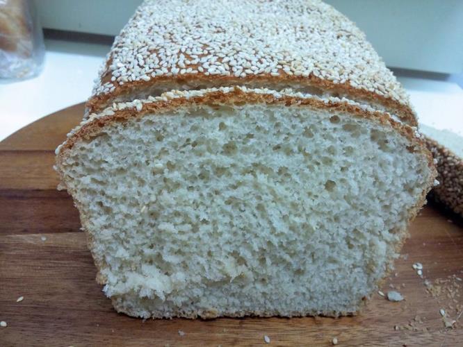 חלה בתבנית של לחם מושלם