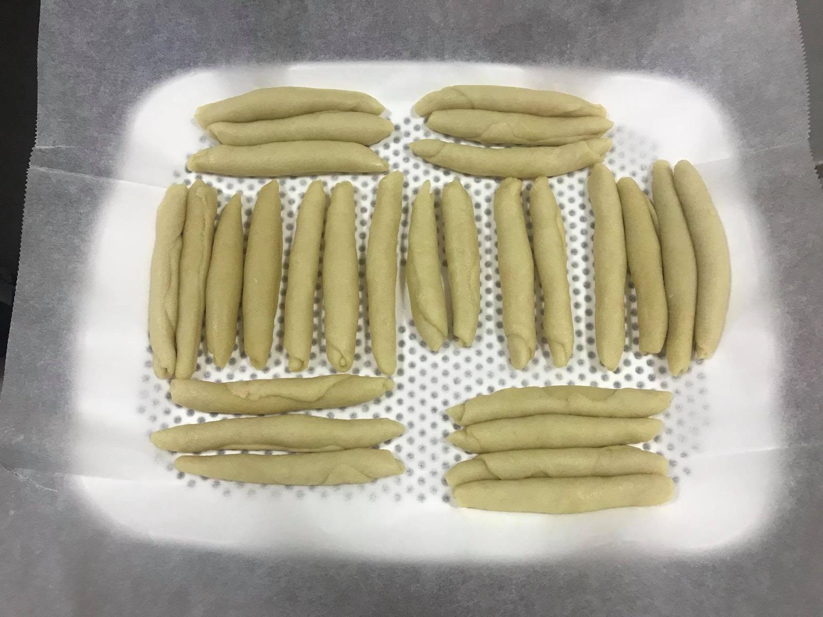 סיגרים במילוי שקדים
