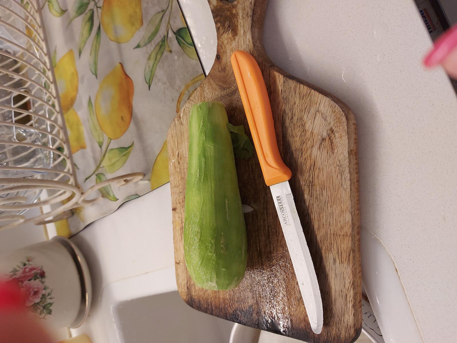 לביבות קישואים וגבינת פטה