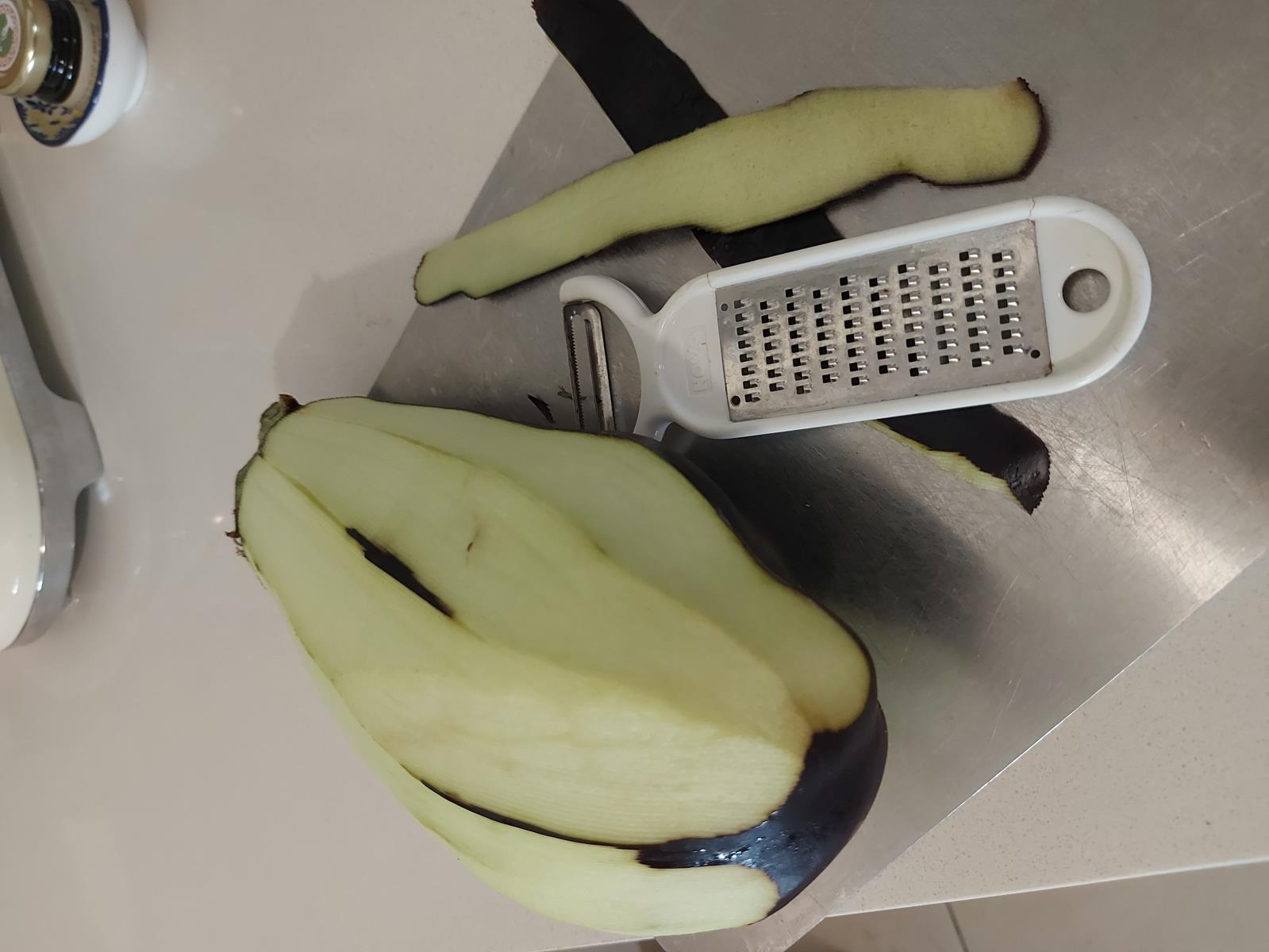 כדורי חצילים