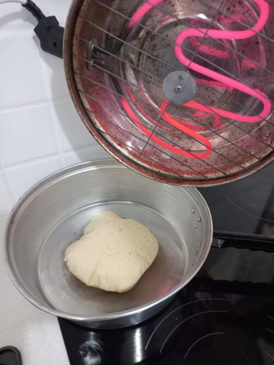 סיר חשמלי להכנת פיתות טעימות 